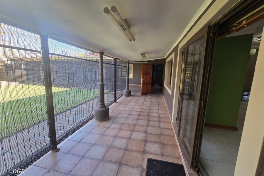 4 Bedroom Property for Sale in Hadison Park Northern Cape
